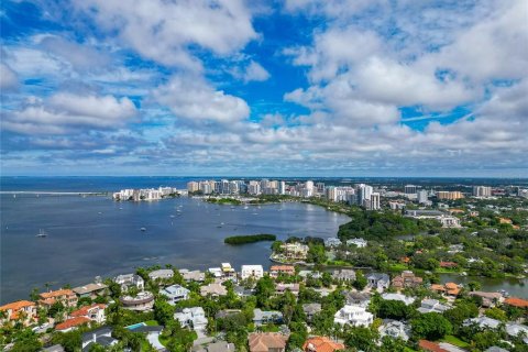 Villa ou maison à vendre à Sarasota, Floride: 3 chambres, 220.74 m2 № 1363612 - photo 23