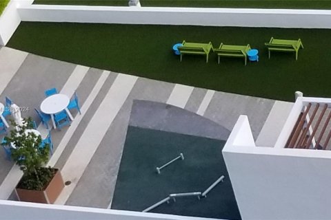 Condominio en venta en North Miami Beach, Florida, 1 dormitorio, 87.05 m2 № 1770792 - foto 25