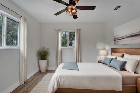 Снять в аренду виллу или дом в Майами, Флорида 3 спальни, 94.02м2, № 2004700 - фото 10