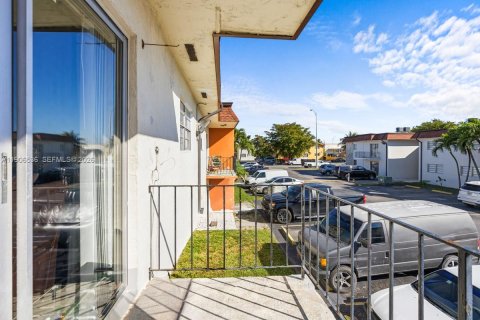 Купить кондоминиум в Хайалиа, Флорида 1 спальня, 62.99м2, № 2012882 - фото 17