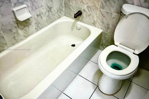 Купить кондоминиум в Хайалиа, Флорида 1 спальня, 62.99м2, № 2012882 - фото 5