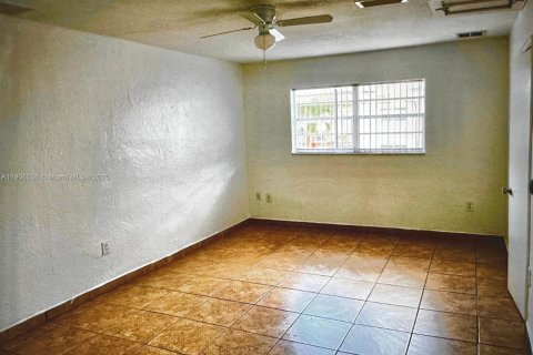 Купить кондоминиум в Хайалиа, Флорида 1 спальня, 62.99м2, № 2012882 - фото 7