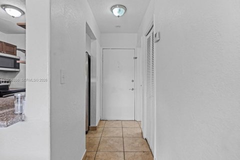 Купить кондоминиум в Хайалиа, Флорида 1 спальня, 62.99м2, № 2012882 - фото 18