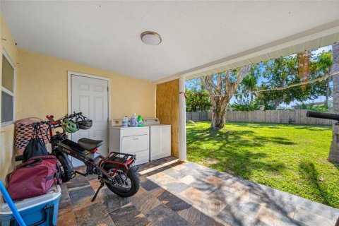 Casa en venta en Clearwater, Florida, 2 dormitorios, 108.7 m2 № 1784833 - foto 18