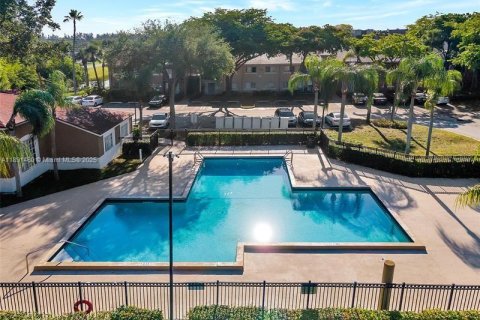 Купить кондоминиум в Уэст-Палм-Бич, Флорида 1 спальня, 50.17м2, № 1944706 - фото 12