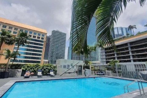 Condo in Miami, Florida, 1 bedroom  № 2041985 - photo 19