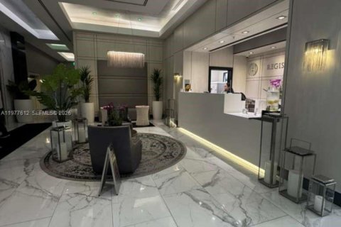 Condo in Miami, Florida, 1 bedroom  № 2041985 - photo 15