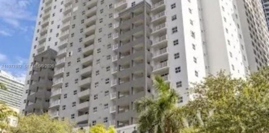 Condo in Miami, Florida, 1 bedroom  № 2041985