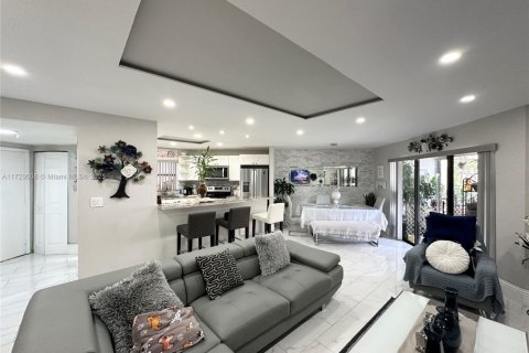 Copropriété à vendre à Plantation, Floride: 2 chambres, 104.05 m2 № 2088683 - photo 5