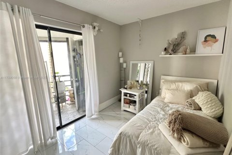 Copropriété à vendre à Plantation, Floride: 2 chambres, 104.05 m2 № 2088683 - photo 24