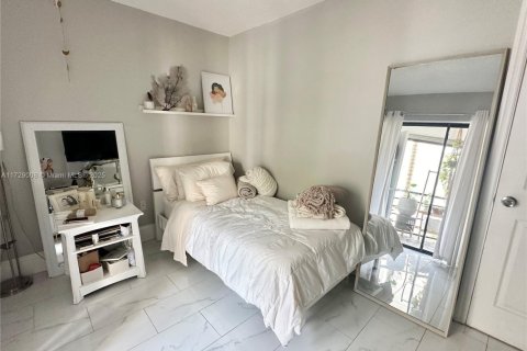 Copropriété à vendre à Plantation, Floride: 2 chambres, 104.05 m2 № 2088683 - photo 26