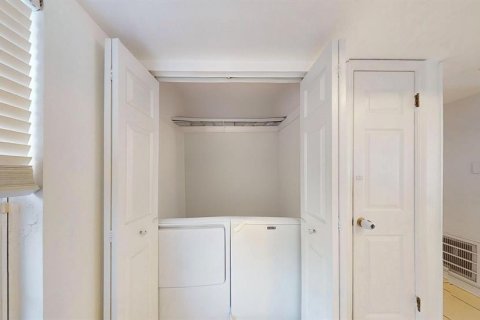 Купить кондоминиум в Клируотер, Флорида 5 комнат, 134.71м2, № 1523757 - фото 16