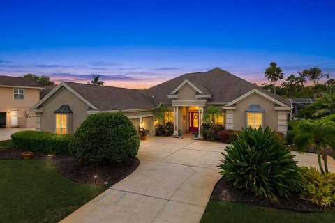 Casa en Palm Harbor, Florida 4 dormitorios, 360 m2 № 2129372
