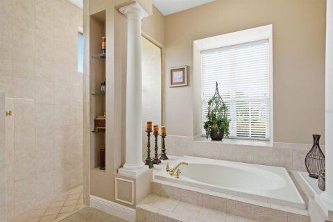 Villa ou maison à vendre à Palm Harbor, Floride: 4 chambres, 360 m2 № 2129372 - photo 20