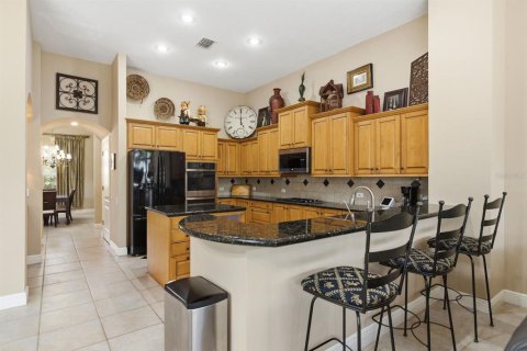 Villa ou maison à vendre à Palm Harbor, Floride: 4 chambres, 360 m2 № 2129372 - photo 4