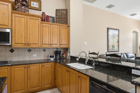 Villa ou maison à vendre à Palm Harbor, Floride: 4 chambres, 360 m2 № 2129372 - photo 6