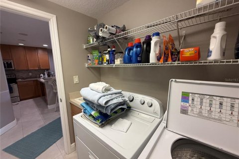 Condominio en alquiler en Seminole, Florida, 2 dormitorios, 157.93 m2 № 1900584 - foto 20