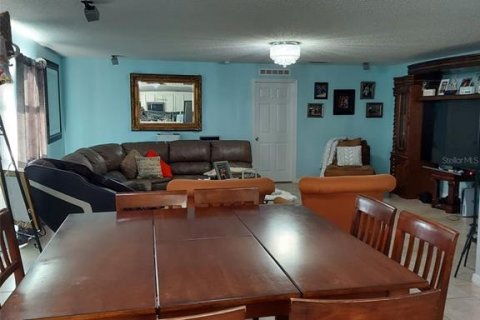 Villa ou maison à vendre à Kissimmee, Floride: 6 chambres, 361.95 m2 № 1591914 - photo 6
