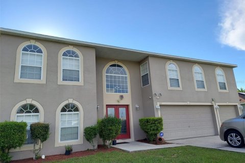 Villa ou maison à vendre à Kissimmee, Floride: 6 chambres, 361.95 m2 № 1591914 - photo 2