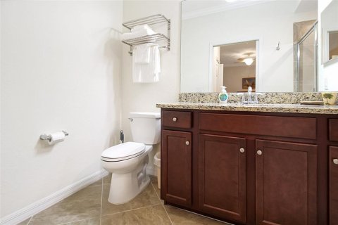 Condo in Bradenton, Florida, 2 bedrooms in LAKEWOOD NATIONAL  № 1782981 - photo 14