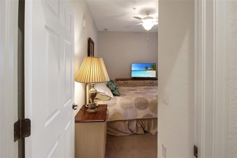 Condo in Bradenton, Florida, 2 bedrooms in LAKEWOOD NATIONAL  № 1782981 - photo 20