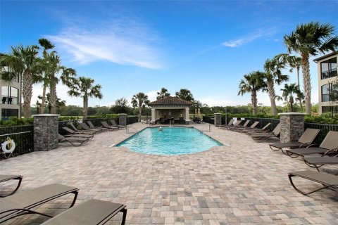 Condo in Bradenton, Florida, 2 bedrooms in LAKEWOOD NATIONAL  № 1782981 - photo 5