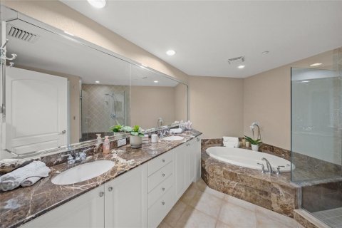 Copropriété à vendre à Osprey, Floride: 3 chambres, 204.29 m2 № 2134201 - photo 21