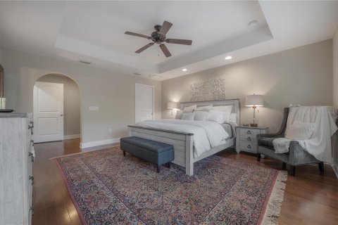 Casa en venta en Tampa, Florida, 5 dormitorios, 281.96 m2 № 2151525 - foto 28