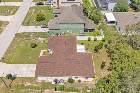 House in Kissimmee, Florida 3 bedrooms, 149.57 sq.m. № 1816053 - photo 16