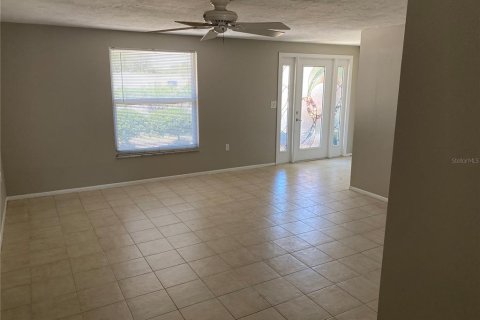 Immobilier commercial à vendre à Sarasota, Floride: 3 chambres, 206.71 m2 № 1784423 - photo 24