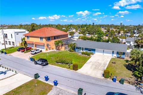 Immobilier commercial à vendre à Sarasota, Floride: 3 chambres, 206.71 m2 № 1784423 - photo 7