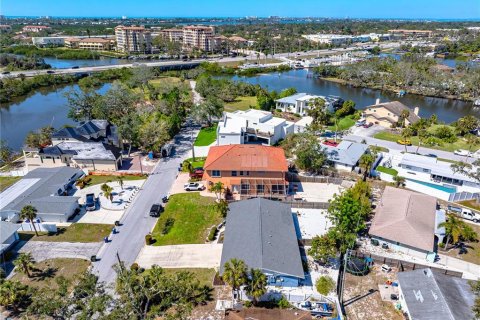 Immobilier commercial à vendre à Sarasota, Floride: 3 chambres, 206.71 m2 № 1784423 - photo 11