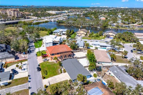Immobilier commercial à vendre à Sarasota, Floride: 3 chambres, 206.71 m2 № 1784423 - photo 10