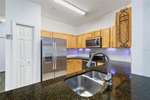 Снять в аренду кондоминиум в Киссимми, Флорида 6 комнат, 116.59м2, № 2211472 - фото 29