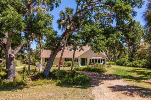 Casa en venta en Englewood, Florida, 4 dormitorios, 234.76 m2 № 1733323 - foto 1