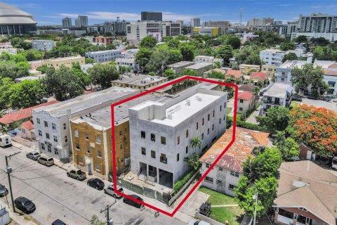 Commercial property in Miami, Florida № 1857480 - photo 21