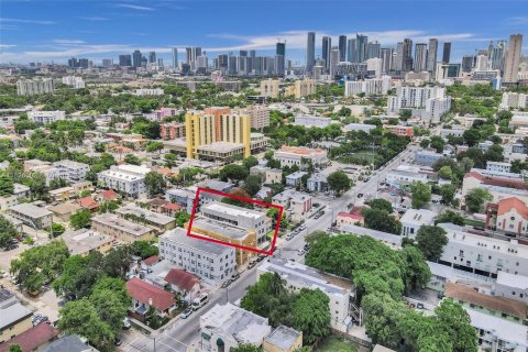 Commercial property in Miami, Florida № 1857480 - photo 19