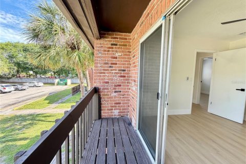 Condo in Orlando, Florida, 2 bedrooms  № 2095090 - photo 20
