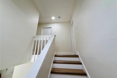 Condo in Orlando, Florida, 2 bedrooms  № 2095090 - photo 13