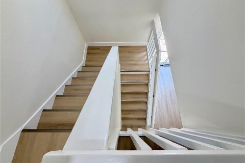 Condo in Orlando, Florida, 2 bedrooms  № 2095090 - photo 15