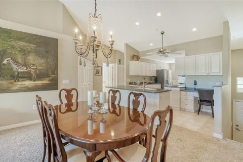 Condo in Bradenton, Florida, 2 bedrooms  № 1585694 - photo 15