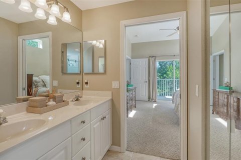 Condo in Bradenton, Florida, 2 bedrooms  № 1585694 - photo 29