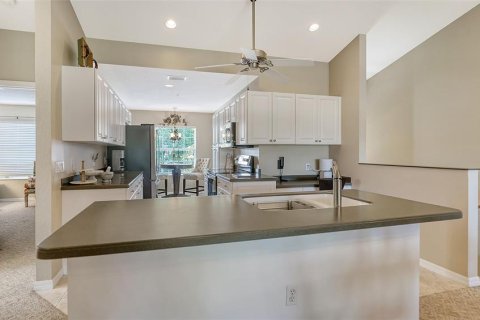 Condo in Bradenton, Florida, 2 bedrooms  № 1585694 - photo 17