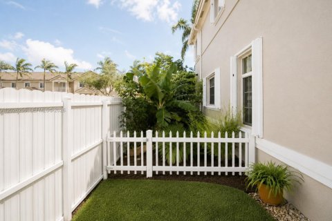 Touwnhouse à vendre à Homestead, Floride: 4 chambres, 171.87 m2 № 2085316 - photo 25
