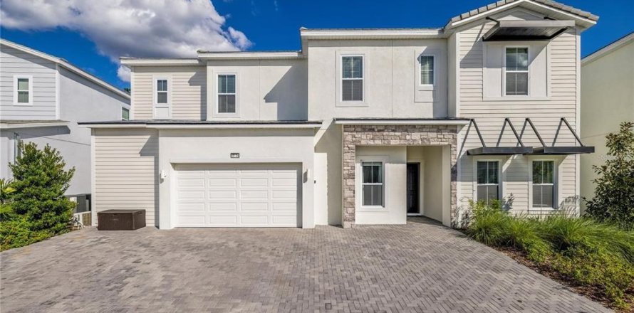 House in Davenport, Florida 11 bedrooms, 668.9 sq.m. № 2347938