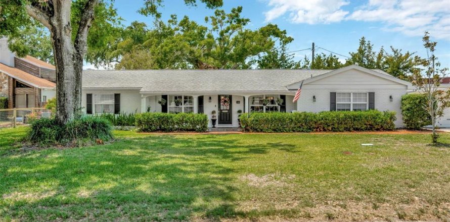 Villa ou maison à Tampa, Floride 3 chambres, 197.14 m2 № 1917940