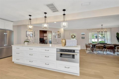 Villa ou maison à vendre à Tampa, Floride: 3 chambres, 197.14 m2 № 1917940 - photo 6