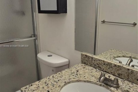 Снять в аренду кондоминиум в Санни-Айлс-Бич, Флорида 2 спальни, 101.64м2, № 1954718 - фото 19