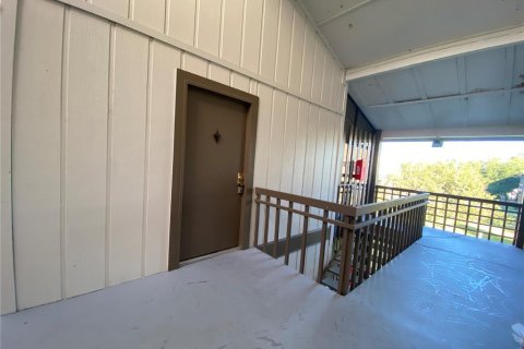 Condominio en venta en Gainesville, Florida, 1 dormitorio, 65.22 m2 № 2214203 - foto 2
