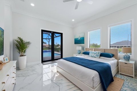 Casa en venta en Port Charlotte, Florida, 4 dormitorios, 293.2 m2 № 2198616 - foto 21